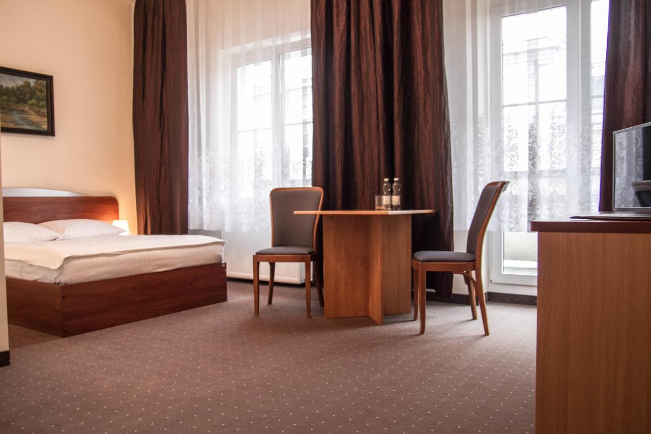 Mazowiecki Wow Hotel Warschau